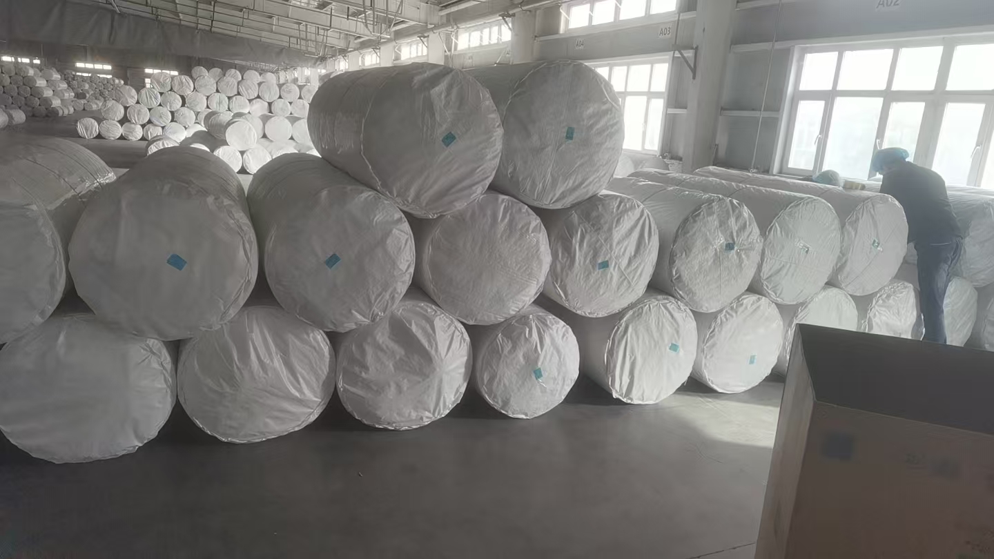 Haorun Medical cung cấp nguyên liệu thô cuộn gạc cao cấp